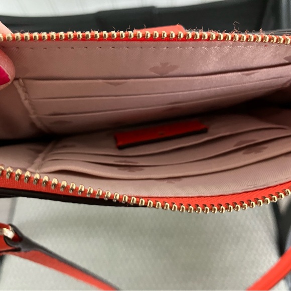 Kate Spade Crossbody - Picture 4 of 5